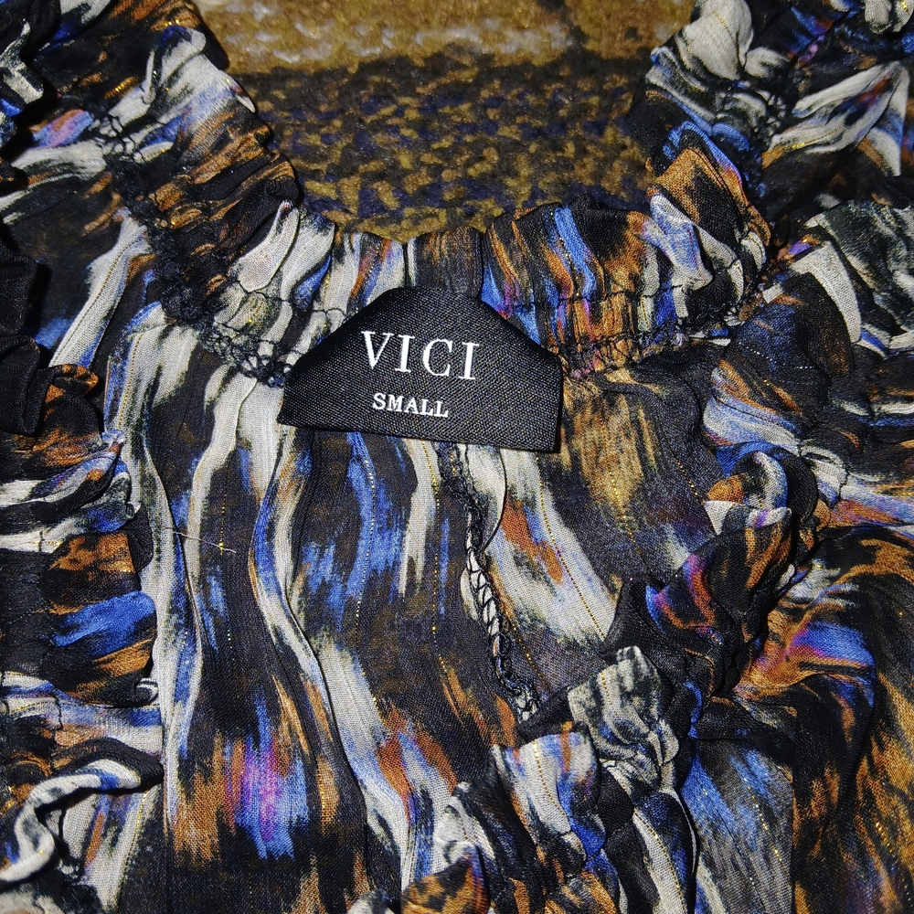 Vici Multicolor Ruffled Blouse - Picture 4 of 5